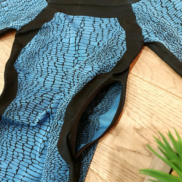 Bebe Blue Mini Bodycon Dress size S - Picture 3 of 10